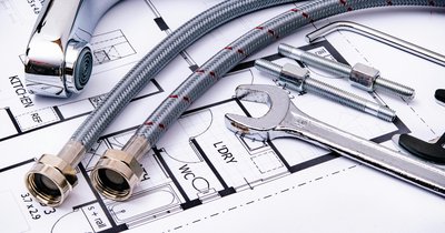 Instalacja hydrauliczna w domu - kompletny przewodnik